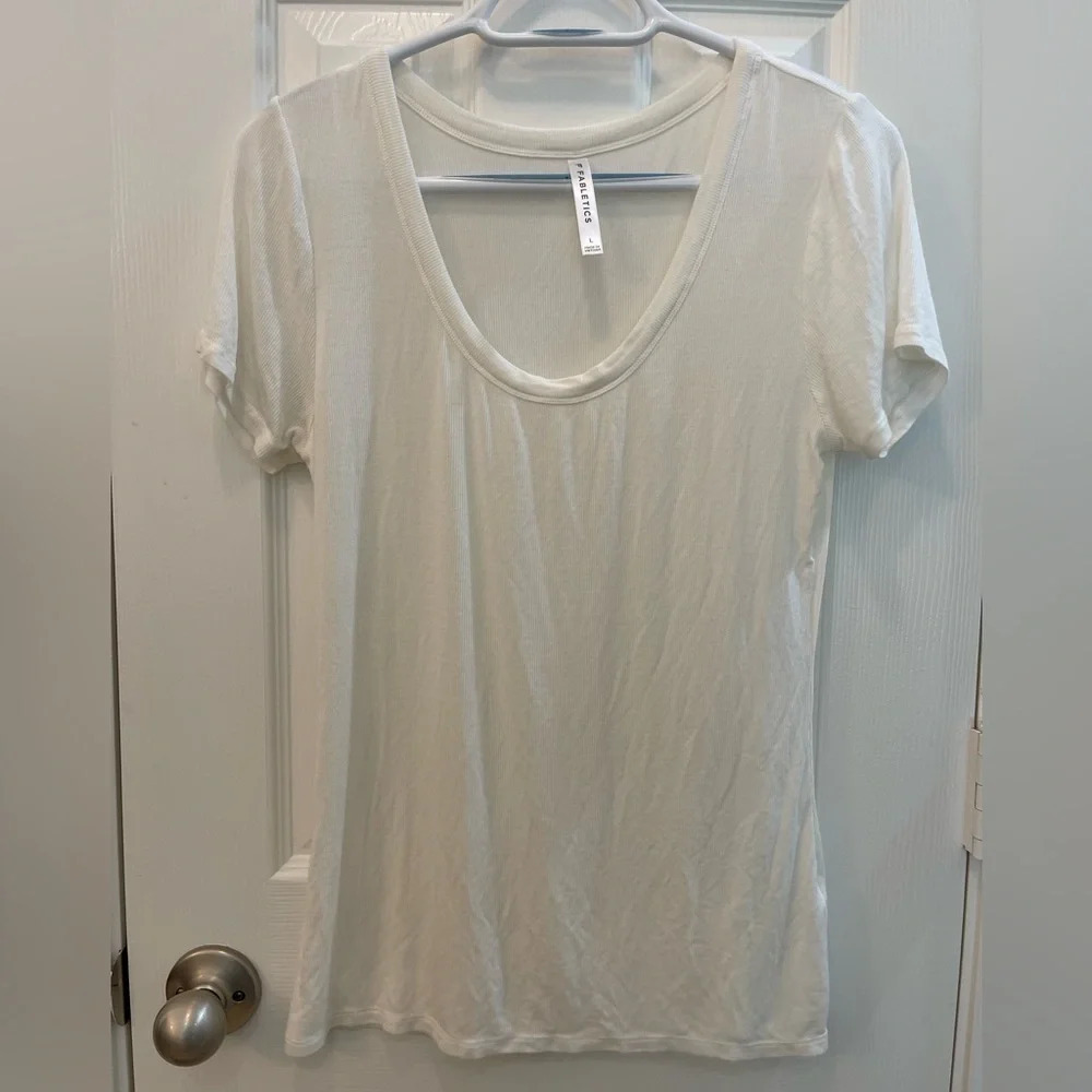 Fabletics Scoop Neck Ribbed‎ Tee